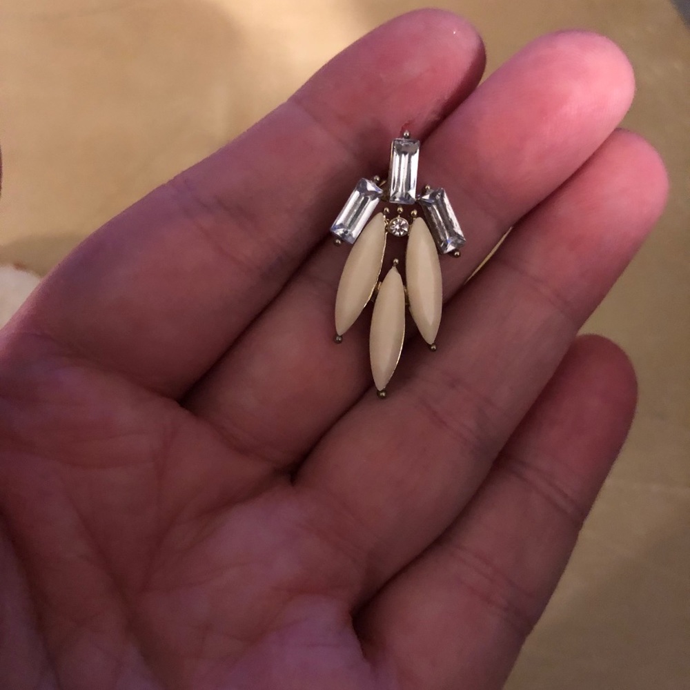 Cream and crystal earrings